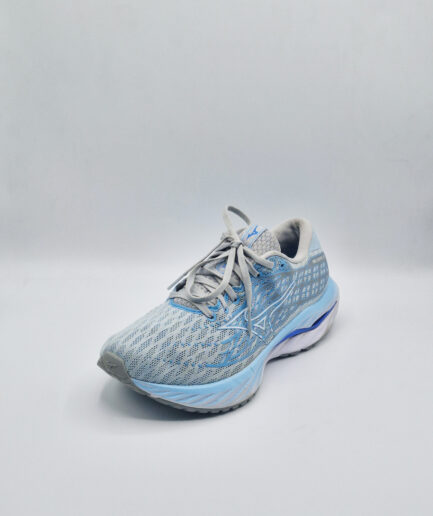 Mizuno Wave Inspire 20 running shoe