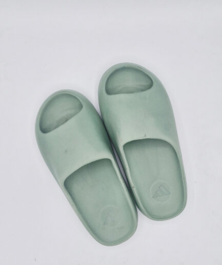 Adidas Yeezy Slide