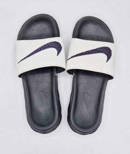 Nike Solarsoft slides