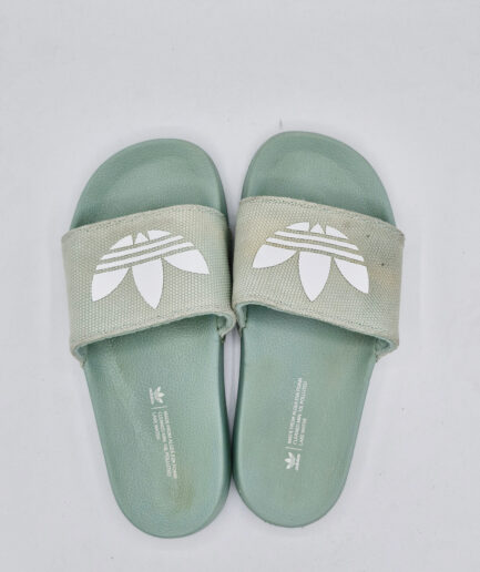 Adilette Lite slides